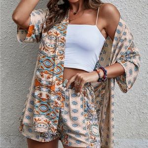 SHEIN VCAY Paisley Print Open Front Kimono & Shorts Without Cami Top. Size S.